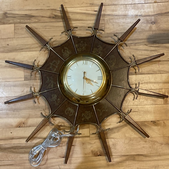 Vintage brass Sunburst Zodiac 50's wall clock